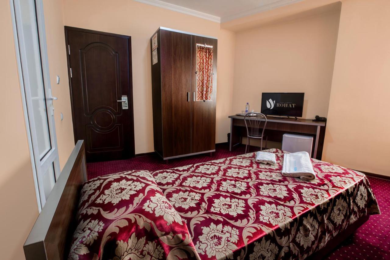 Rohat Hotel Chilonzor Taškent Exteriér fotografie